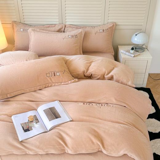 彼加曼 全工艺加厚牛奶绒刺绣四件套-米杏200*230cm BGM-T2540 商品图3