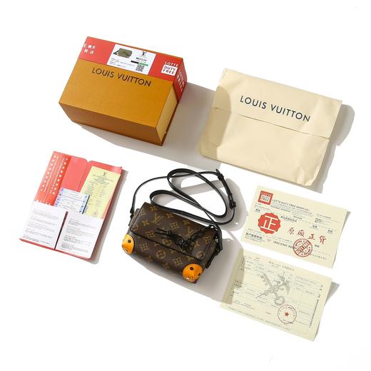 橙色老花系列可调节肩带老花满帆布拼牛皮饰边，钱包单肩斜挎包，常规，男款，棕色 商品图0