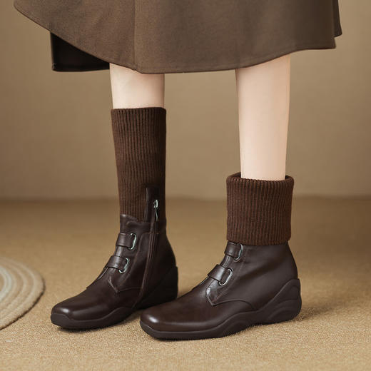 【预售5天】秋冬季坡跟软皮短靴女新款加绒毛线口中筒靴子方头休闲保暖女靴LD&7513 商品图0