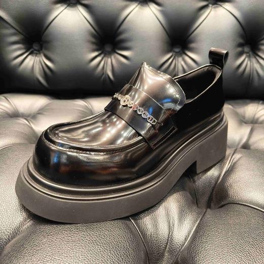 14707时尚百搭乐福鞋。 商品图0