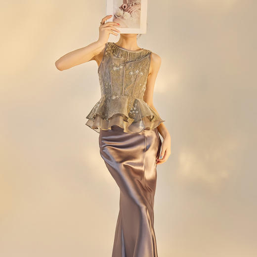 N6072夏季国风新中式女装贵气钉珠刺绣千金感提花马甲半裙套装 商品图3