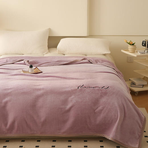俞兆林 纯色绣花牛奶绒毛毯2米浅紫 YZL-24097 商品图2
