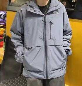 【云粉节】6楼The North Face北面冲锋衣 吊牌价2698元