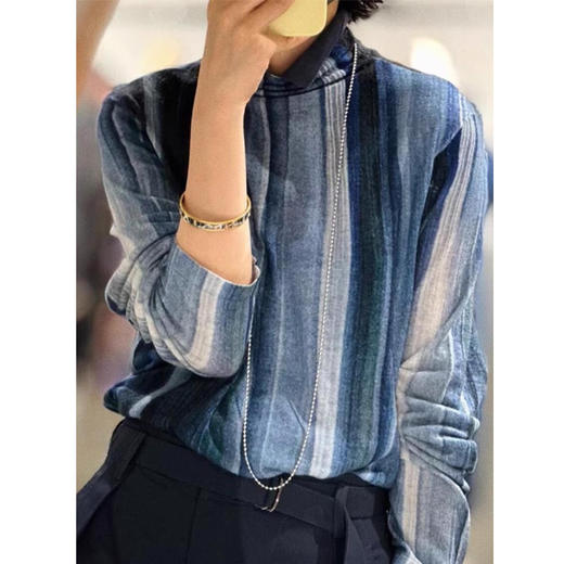 雀说流行巨好看的轻熟单穿长袖上衣蓝色条纹晕染t恤女装AL 商品图3