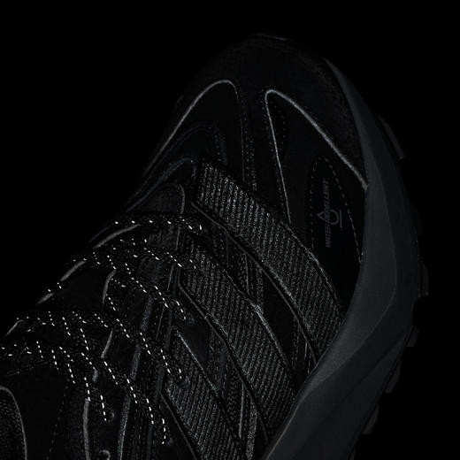 Adidas阿迪达斯LIGHTBLAZE ATR 「流光跑鞋」缓震防泼保暖运动休闲跑步鞋JS1965 商品图8
