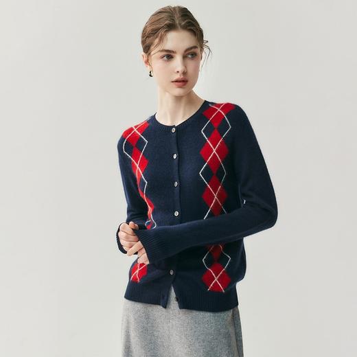 「高货qj」全新升级【铂金会员404/天猫549/差价145】(05832)洛诗琳新款菱格羊绒开衫2025秋冬圆领气质提花长袖毛衣女 商品图1