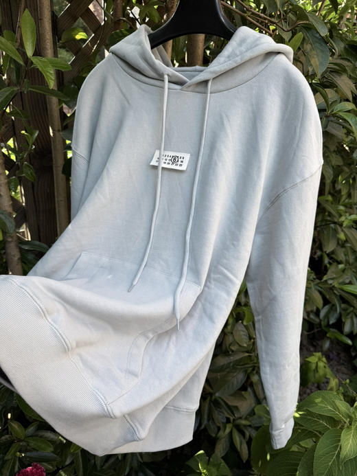 MM6 香港限定 冰川蓝 字母标 袋鼠口袋 宽松时髦藏肉肉 情侣款 连帽卫衣 167/138我穿M 商品图7
