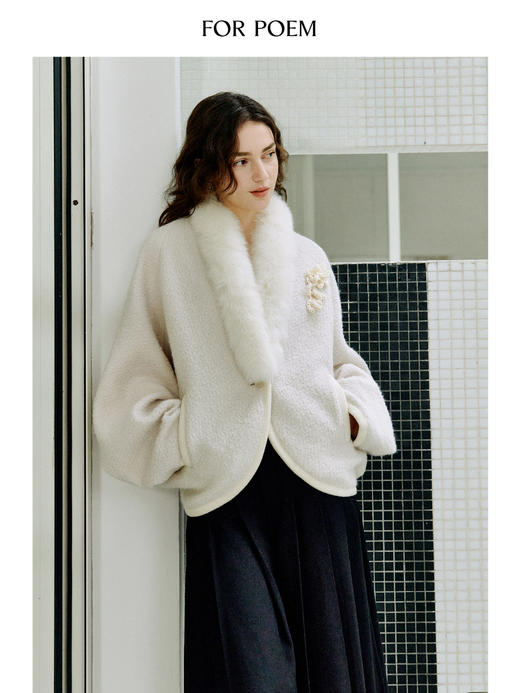 ForPoem 现货 25/FW原创设计圈圈羊毛弧形下摆气质宽松狐狸毛领外套 商品图4