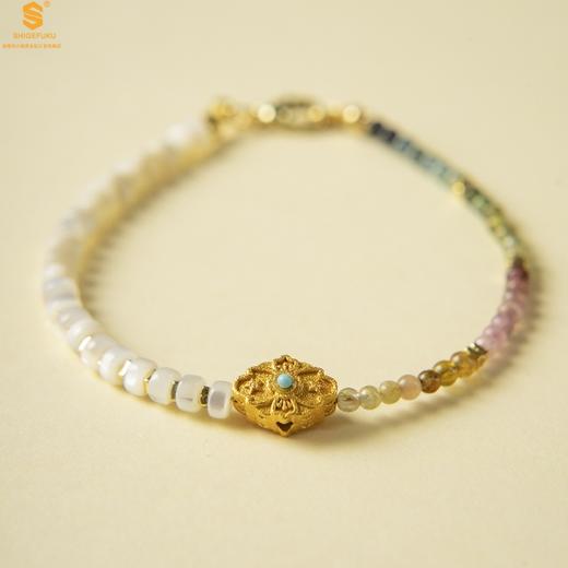 【品牌授权】【香港周六福】 原创「霓岚」新中式国风碧玺珍珠贝守护手链 商品图3