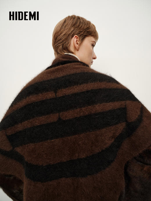 HIDEMI 大秀款青藏高原可溯源牦牛绒拉毛长拉绒logo系列三角形围巾大披肩 商品图2