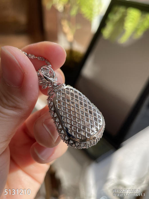 5131210，叶子吊坠。具体价格微信咨询 商品图5