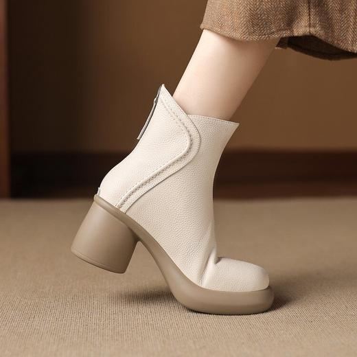 【预售5天】头层牛皮厚底马丁靴，真皮粗跟瘦瘦靴新款秋冬季高跟百搭短靴NWS1&A9641 商品图2