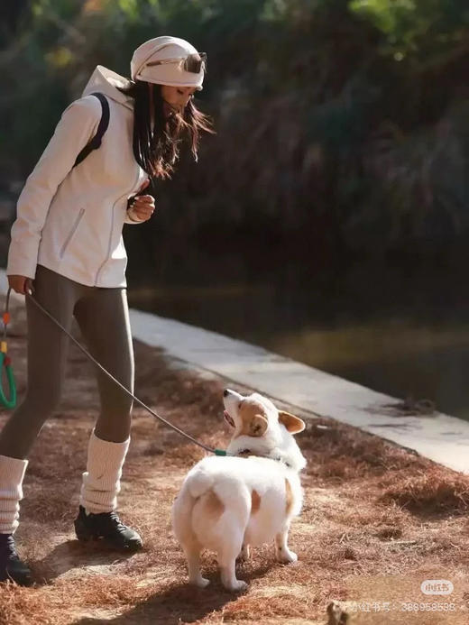 𝐥𝐮🍋大爆款🔥𝐂𝐫𝐨𝐬𝐬 𝐂𝐡𝐢𝐥𝐥女士运动夹克外套 商品图4