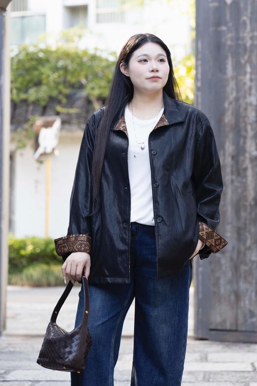 一周内发货！【乌木色羊皮  编织包】手提包，长26，高17，手提带43厘米，原创设计手提编织包！时髦大气的质感乌木色 商品图7