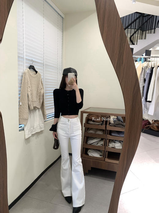 Read Nameless /显瘦神器喇叭裤 白色 2025/10/16 商品图2