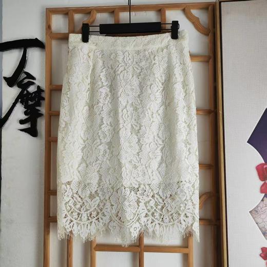 仅一件！【低价清仓】米白色立体蕾丝半身裙高腰显瘦中长款精致花纹ZFYY017 商品图0
