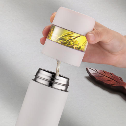 ASD爱仕达 汐格系列真空不锈钢泡茶杯350ML RWS35P06TG-W 商品图2