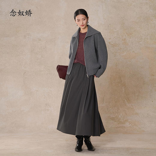 【商场同款】CNS5005 “ 女神裙 ” 中空纱斜纹面料自然肌理 轻盈有型 大摆灵动包容舒适 商品图8