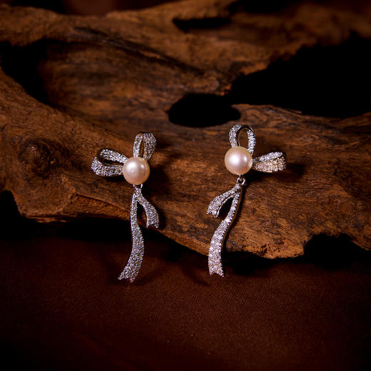 Manreya玛芮雅“蝶漾珍心”淡水珍珠耳饰|淡水珍珠，铜镀金 商品图4