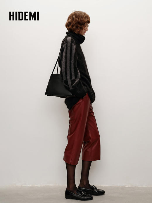 HIDEMI 大秀款藏地可溯源牦牛绒拉毛长拉绒系列不对称堆堆高领厚款廓形毛衣外套 商品图8