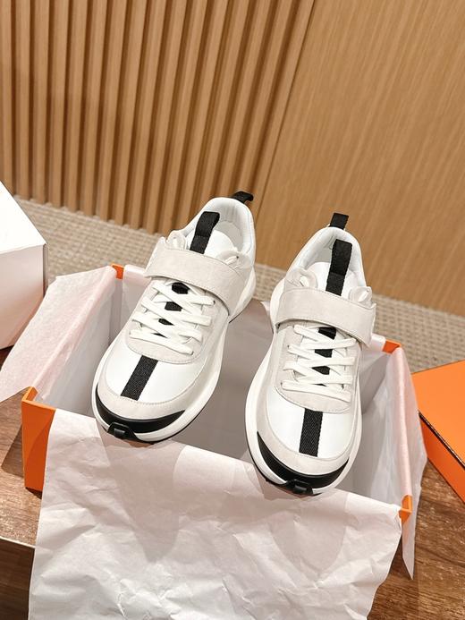 爱玛仕KHEA魔术贴系带德比运动鞋(DBG) 商品图1