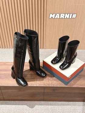 玛尼 秋冬新款绝美粗跟骑士靴(DBG)