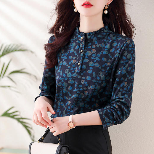 KQL 458H3356时尚减龄休闲气质小衫上衣 商品图2