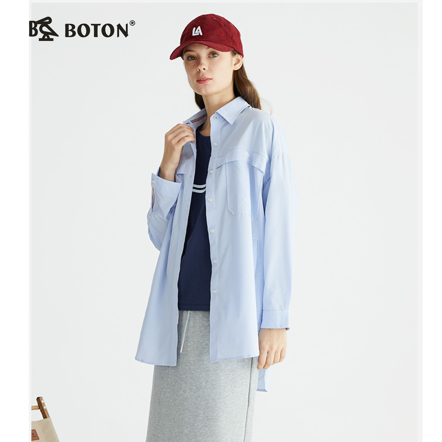 【第2件半价！尾货清仓不退换】波顿浅蓝色衬衫女中长款春季宽松上衣外穿百搭长袖港风衬衣LS933122