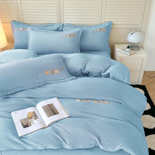 彼加曼 全工艺加厚牛奶绒刺绣四件套-雪兰200*230cm BGM-T2539 商品图4