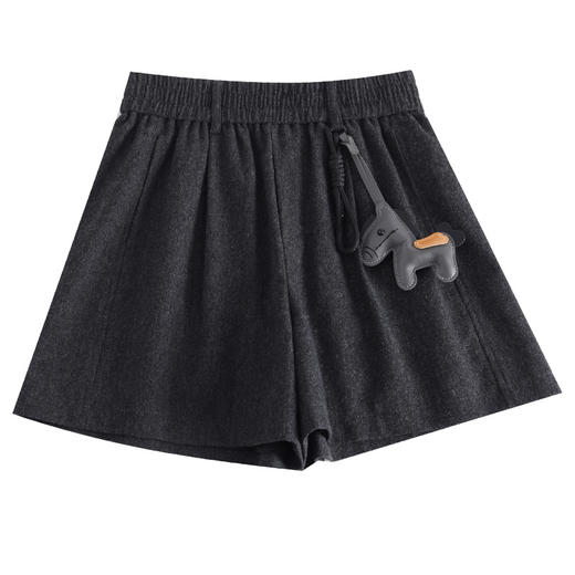 QYM 7111-Y小马挂件短裤厚款松紧高腰A字裤 商品图4