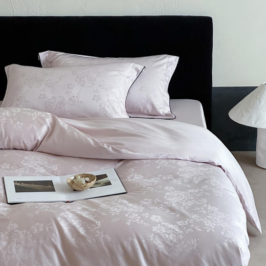 彼加曼 100S长绒棉大提花床饰套件-藕粉200*230cm BGM-T2547 商品图4