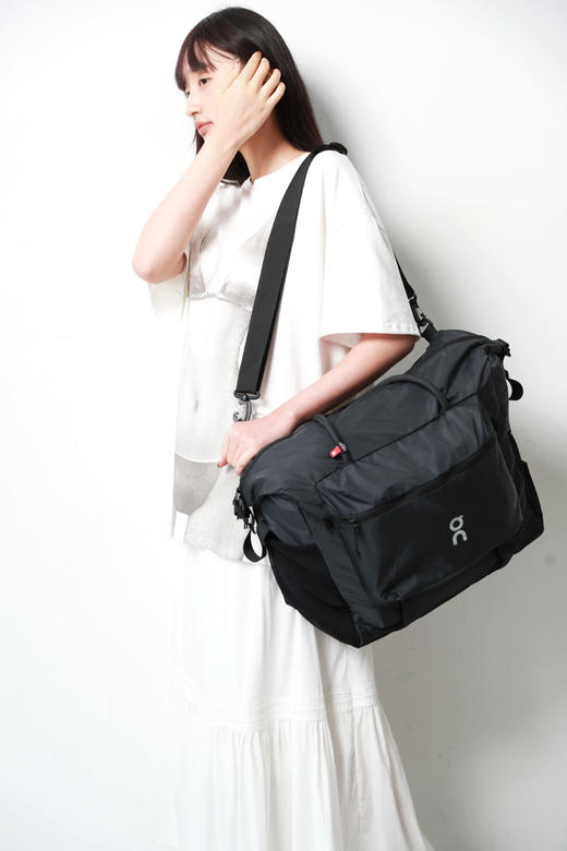 健身/训练搭子包。35L大容量反光标户外长肩带拉链单肩包C101568 商品图0