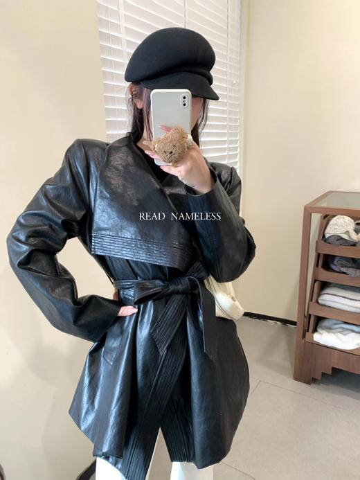 Read Nameless /摩登收腰黑色皮衣2025/10/16 商品图13