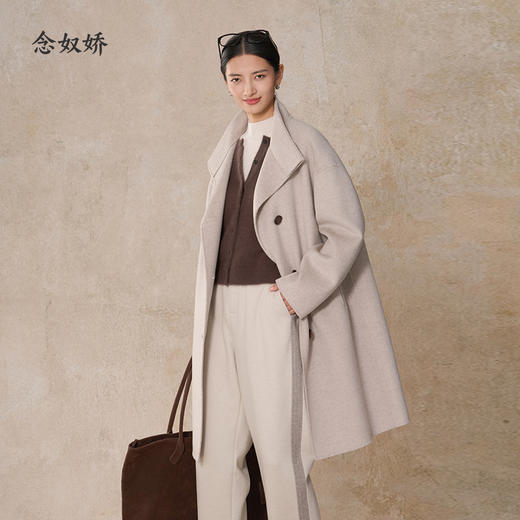 【商场同款】CNC5010 “ 大女主大衣 ” 蚕丝羊绒材质 轻暖无压 商品图6