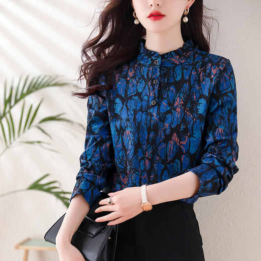 KQL 80f422b时尚减龄休闲气质小衫上衣 商品图0