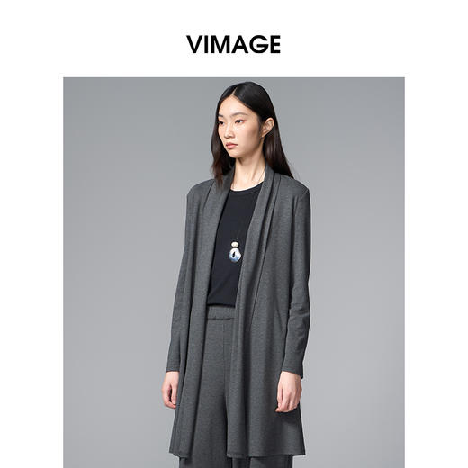 VIMAGE纬漫纪时尚简约慵懒感秋冬新款开衫长款外套V2403108 商品图2