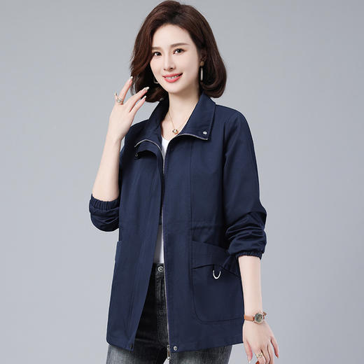 连帽短款风衣外套加肥加大码中老年妈妈女装2025 商品图2