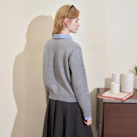 西遇假两件格纹拼接套头毛衣女冬季新款气质百搭翻领针织衫H0055301 商品图4
