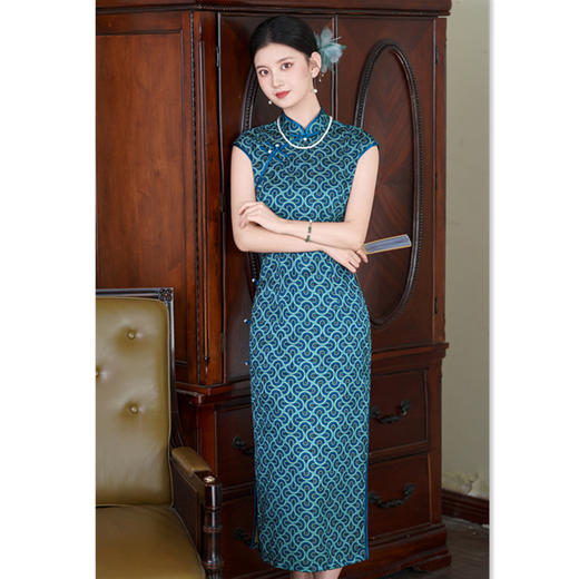 SKY 66990时尚改良新中式长款无袖日常修身旗袍 商品图2