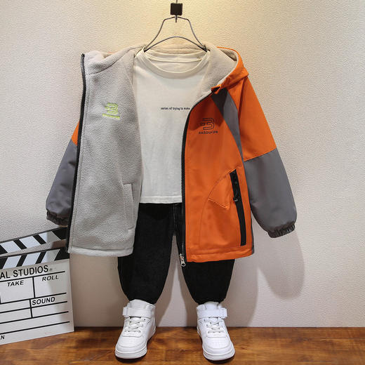 男童秋冬季外套加绒新款中大童上衣风衣双面穿儿童冲锋衣 商品图2