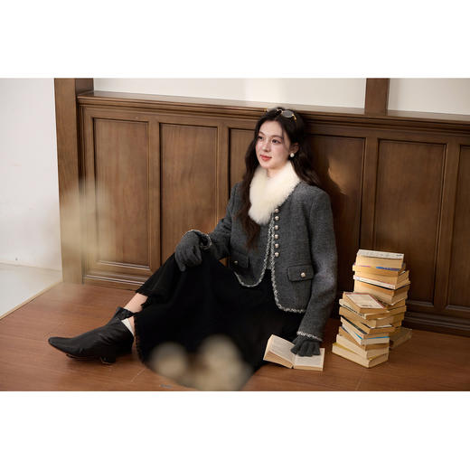 鹿向南「松柏回廊」气质灰色小香风短外套女秋新款轻奢千金风上衣 商品图4