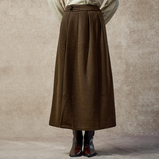 Famecoco新中式改良盘扣显瘦压褶A字毛呢高级感半身裙FAC8HA022 商品图0