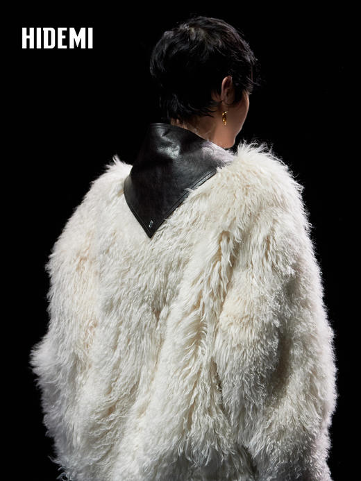 HIDEMI 大秀款限定小羊皮三角围巾 商品图0