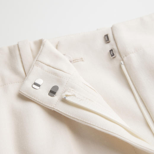 ROMI STUDIO“老钱经典”澳洲超高支极细羊毛斜纹休闲裤 RWCRXT3431 商品图2