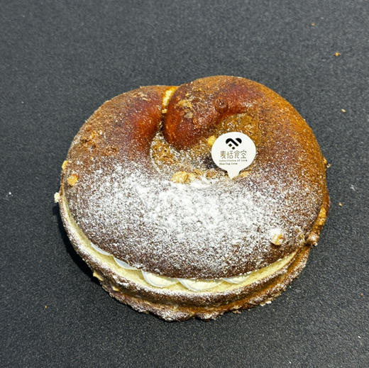 碱水咖啡结（约15点出炉）奶油夹心 商品图0