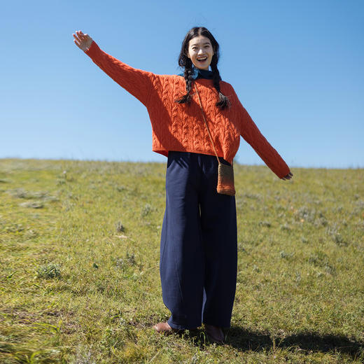 特绽放653朵/麻花毛衣·走锭全羊毛绞花粗棒针落肩套头毛衣女新款 商品图3