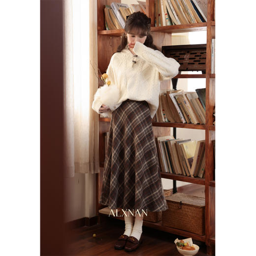 鹿向南「格调时光」时尚复古格子半身裙女秋冬新款高腰a字长裙子 商品图2