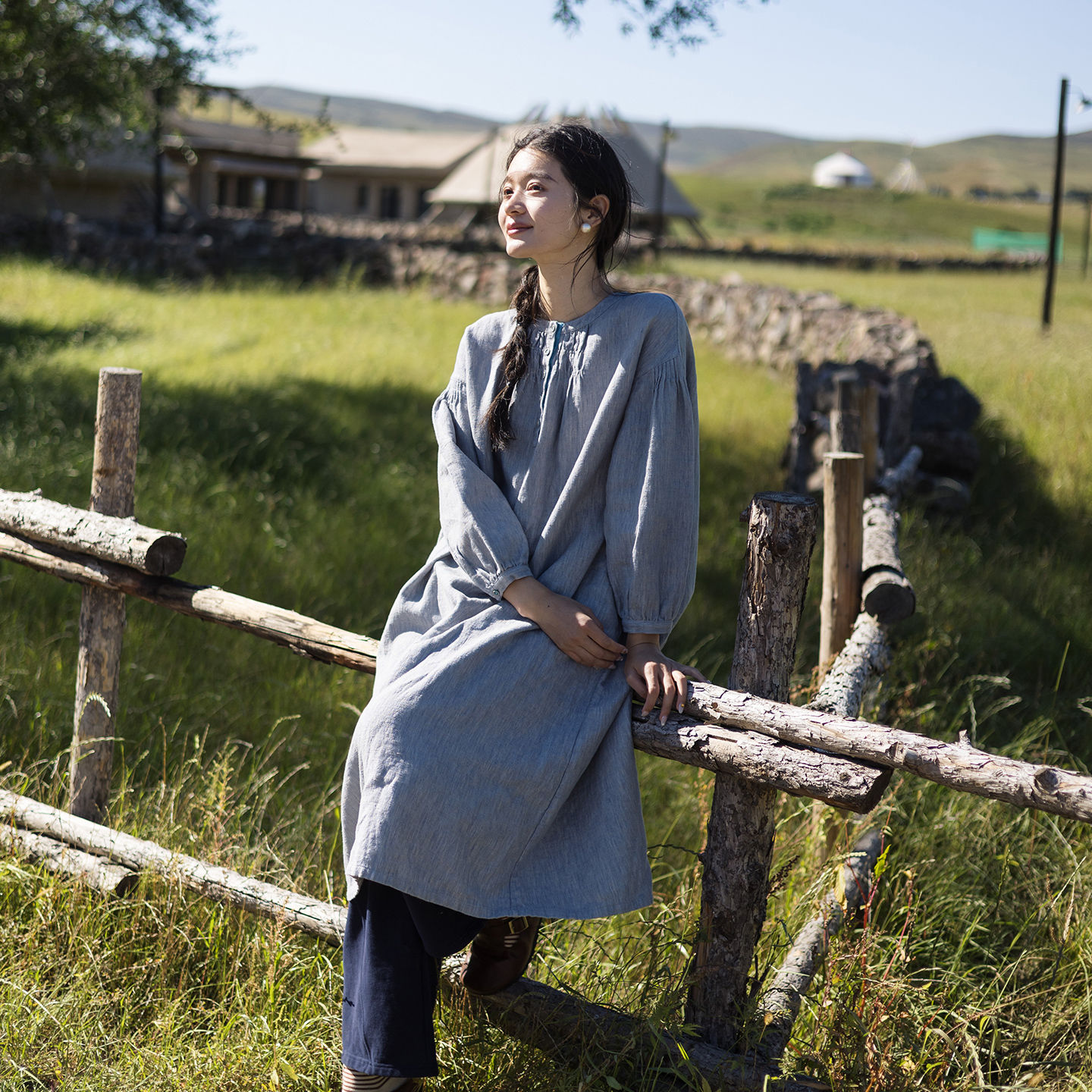 特绽放672朵/原野麻棉长裙·亚麻双面色织半开门襟长袖旅行连衣裙