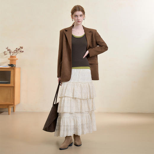 西遇法式蕾丝绣花蛋糕裙女秋季新款百搭高腰遮肉显瘦半身裙V3655262 商品图1