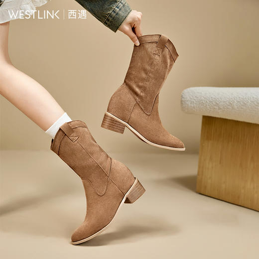 西遇内增高西部牛仔靴女新款秋冬复古废土风V口粗跟棕色短靴V2257224 商品图1